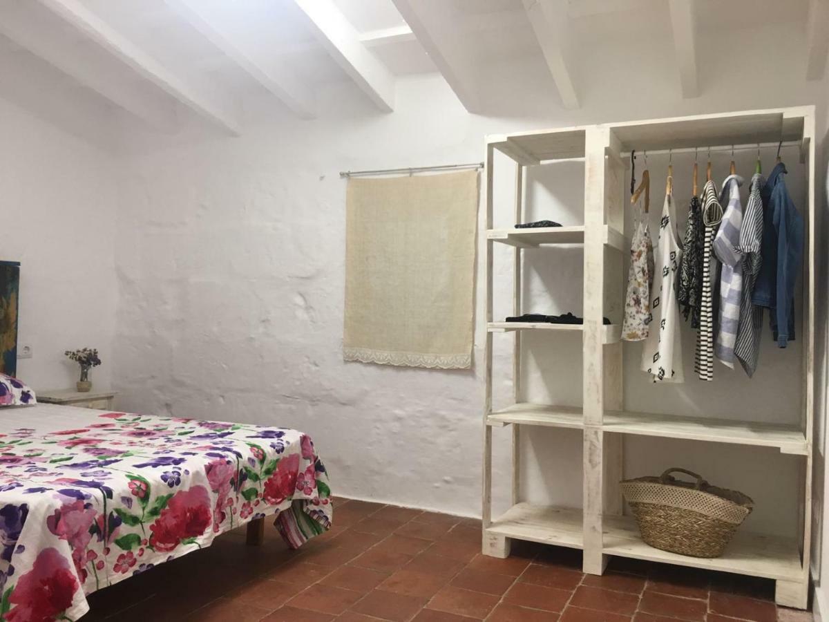 Refugi Biniati Vell Hostel Sant Lluis Exterior photo