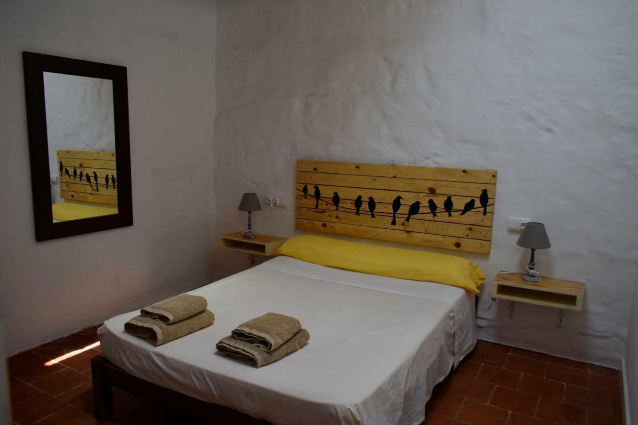 Refugi Biniati Vell Hostel Sant Lluis Exterior photo